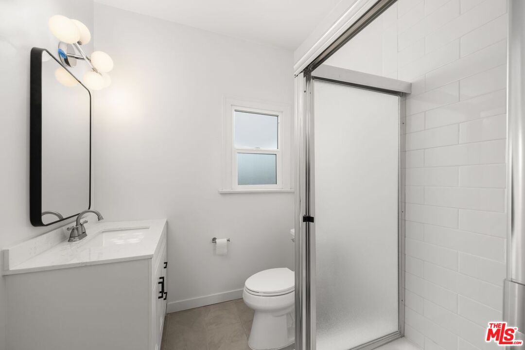 1912 7th Ave Unit: 201