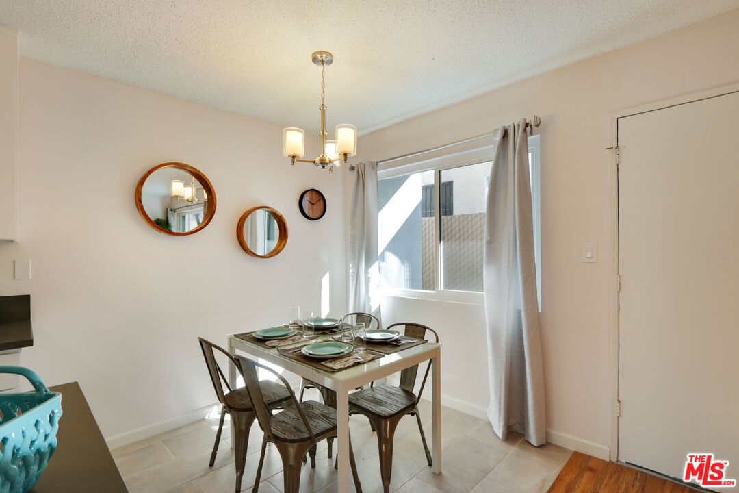 1951 Cedar Ave Unit: 4