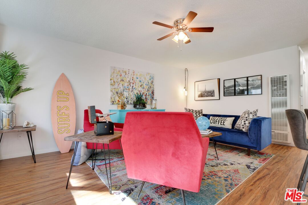 1951 Cedar Ave Unit: 4