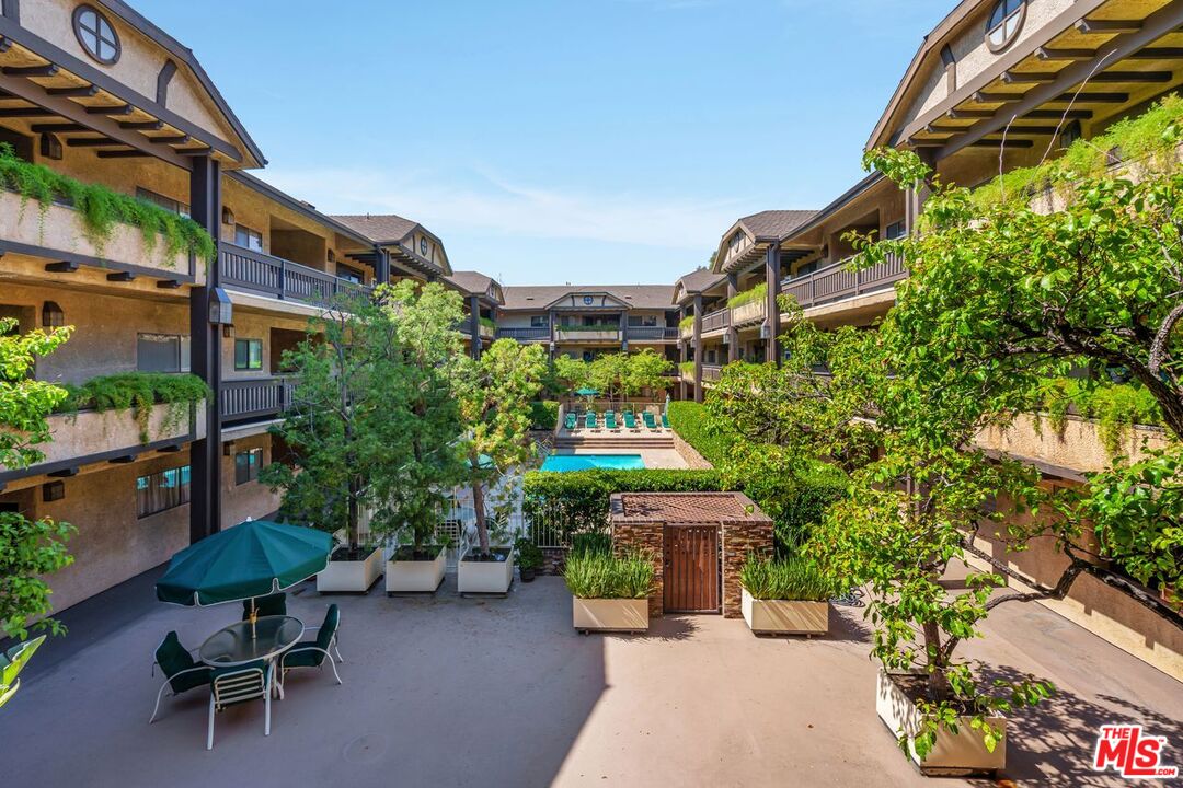 10945 Hortense St Unit: 202