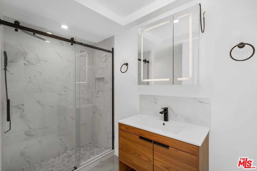 10945 Hortense St Unit: 202