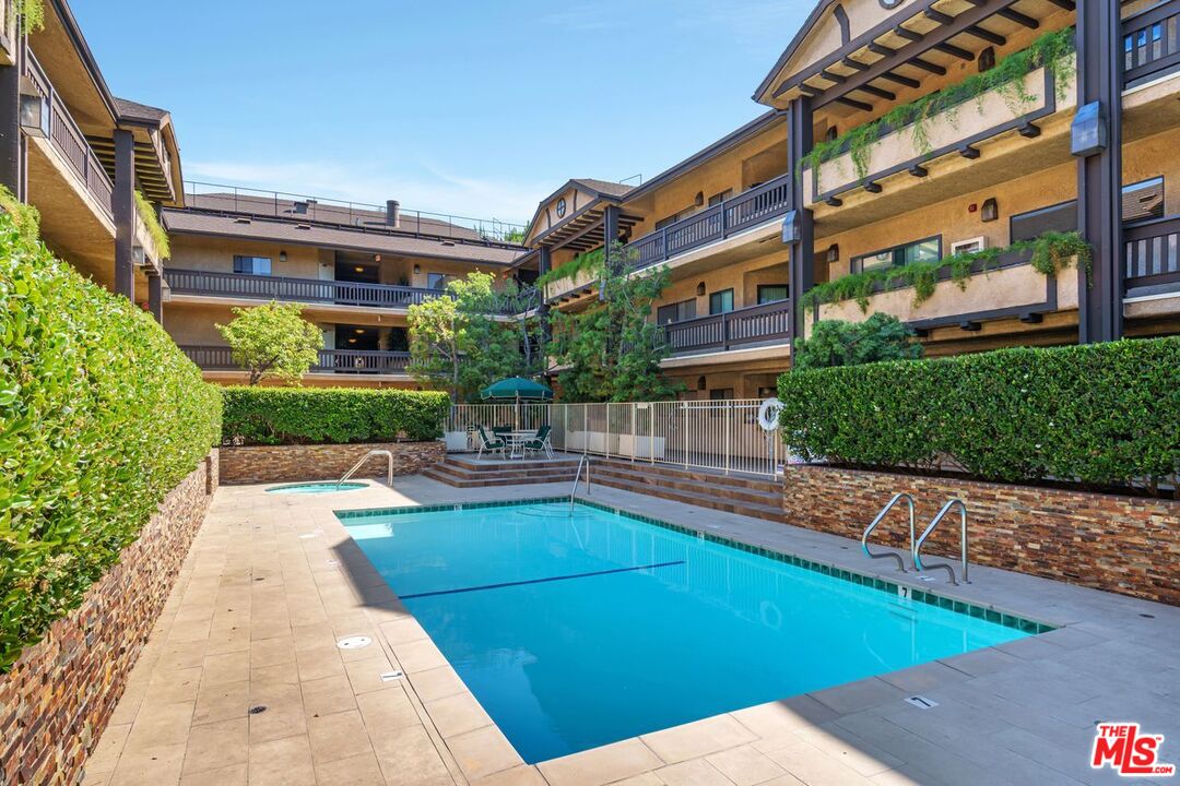 10945 Hortense St Unit: 202