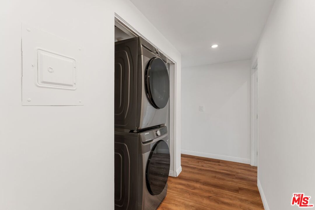 10945 Hortense St Unit: 202