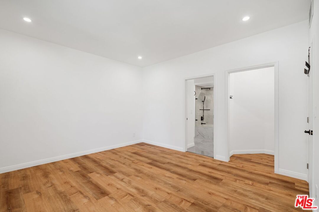 10945 Hortense St Unit: 202