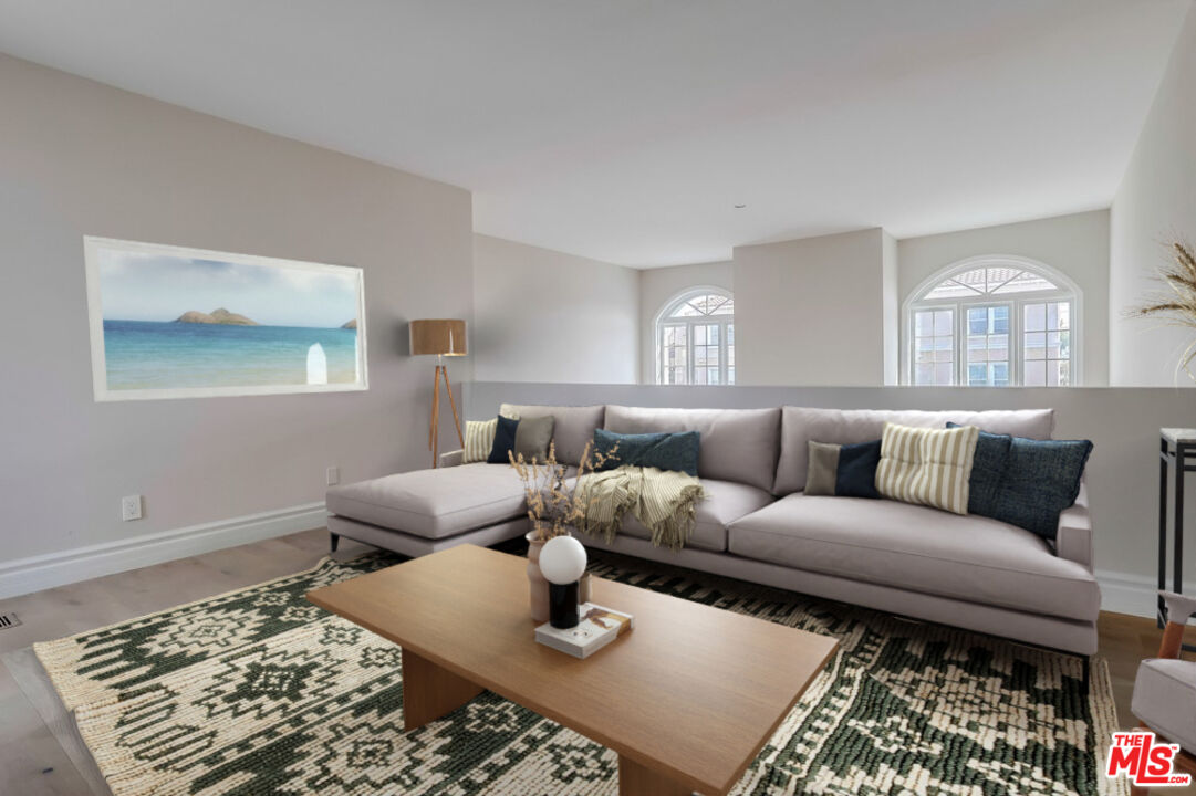 1379 Midvale Ave Unit: 307