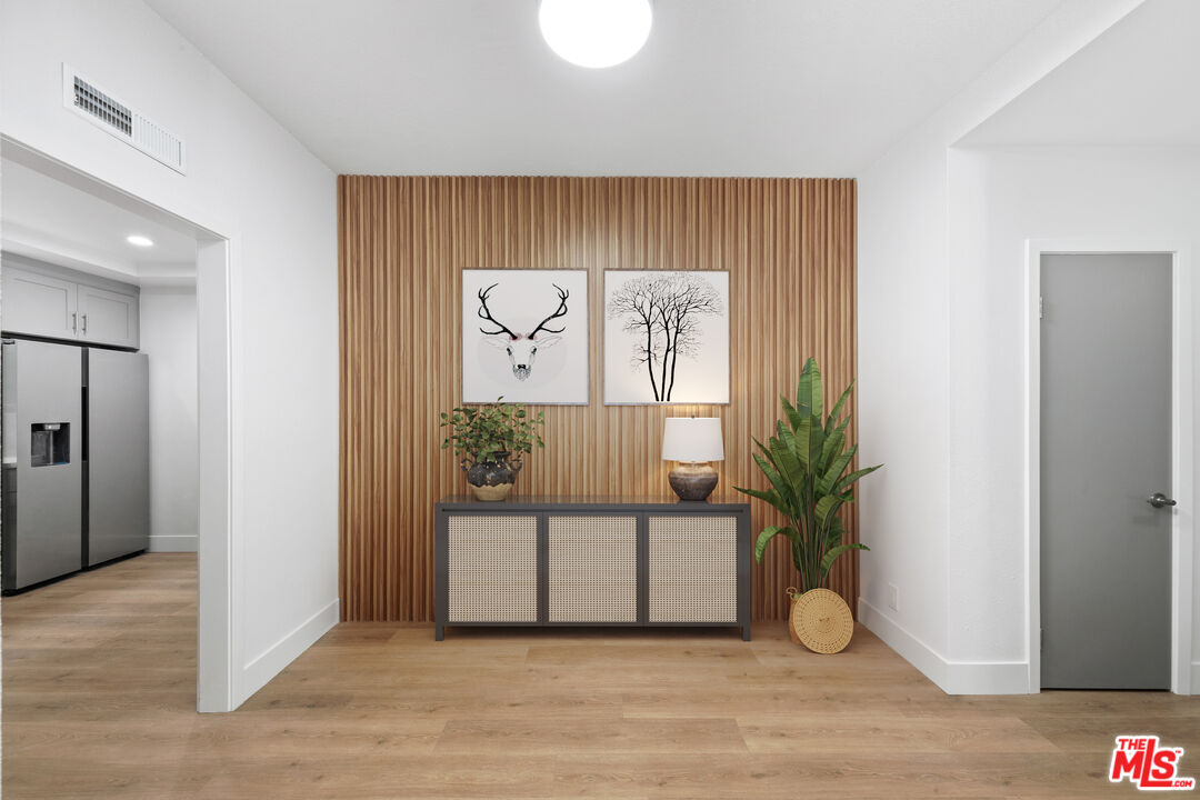 3480 Barham Blvd Unit: 105