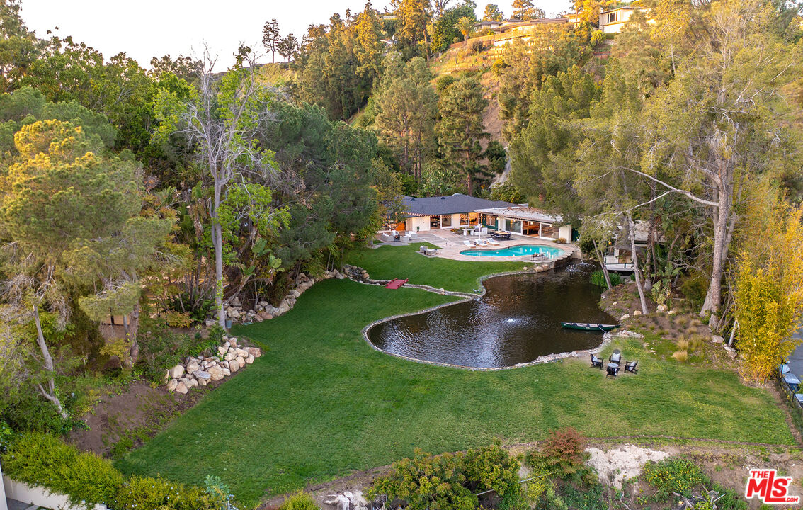 1177 Loma Linda Dr