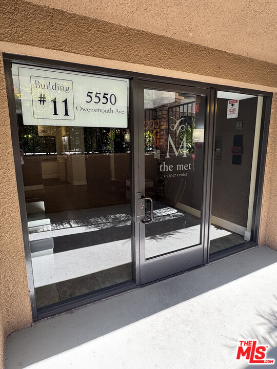 5550 Owensmouth Ave Unit: 318