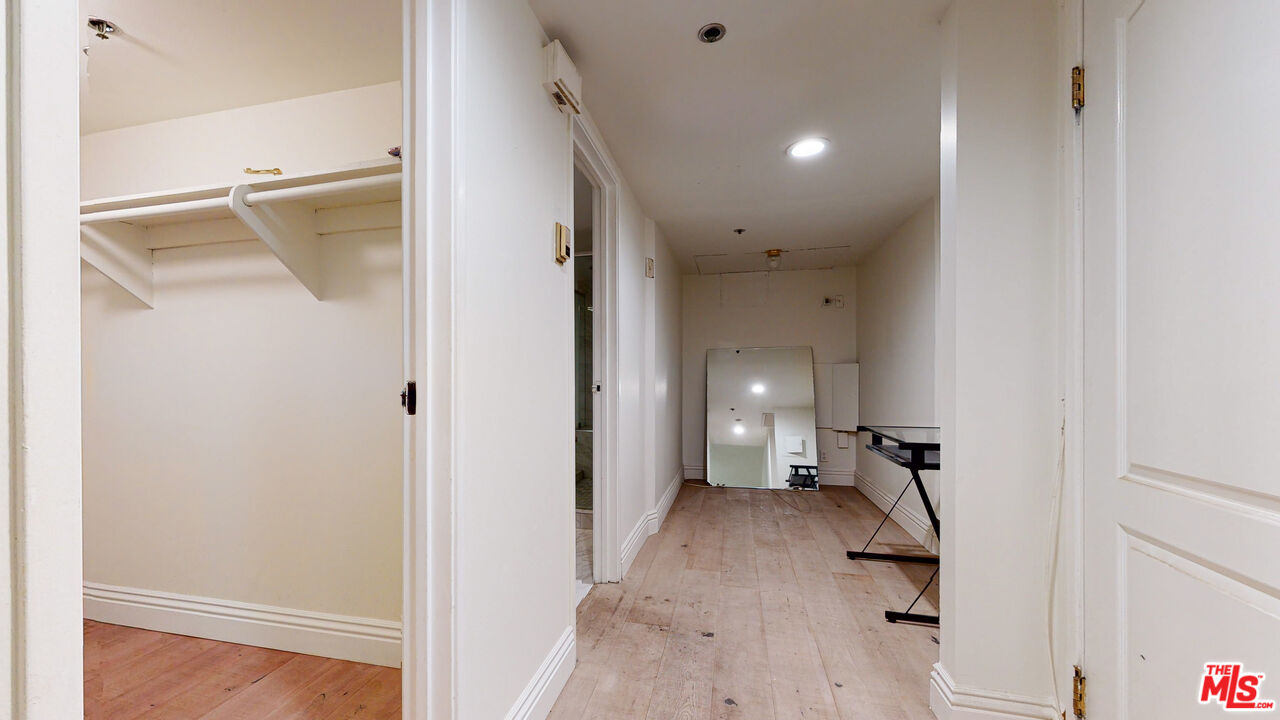 10660 WILSHIRE BLVD Unit: 608