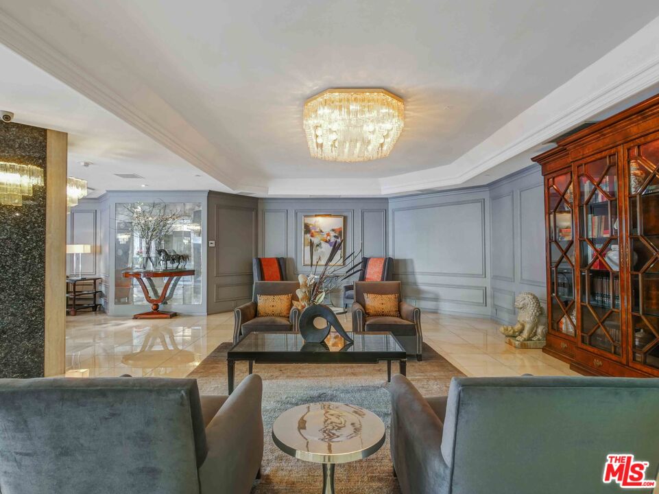 10660 WILSHIRE BLVD Unit: 608