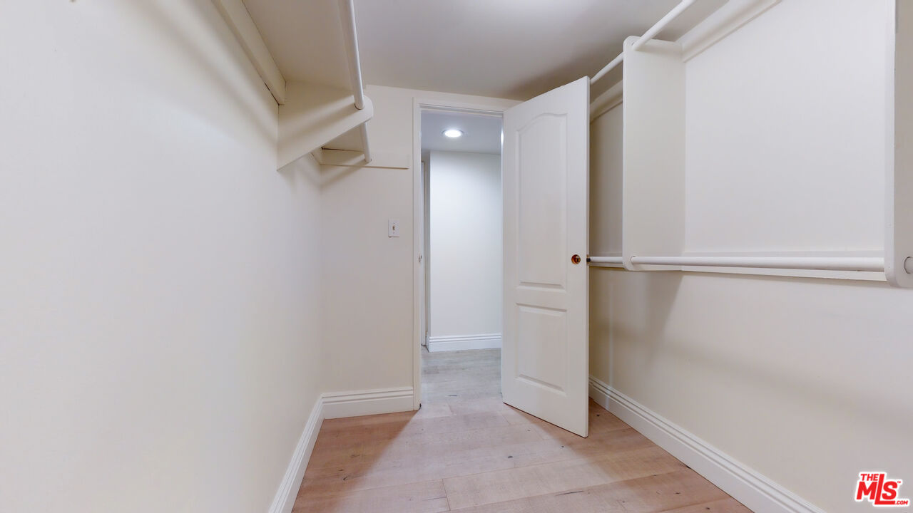 10660 WILSHIRE BLVD Unit: 608