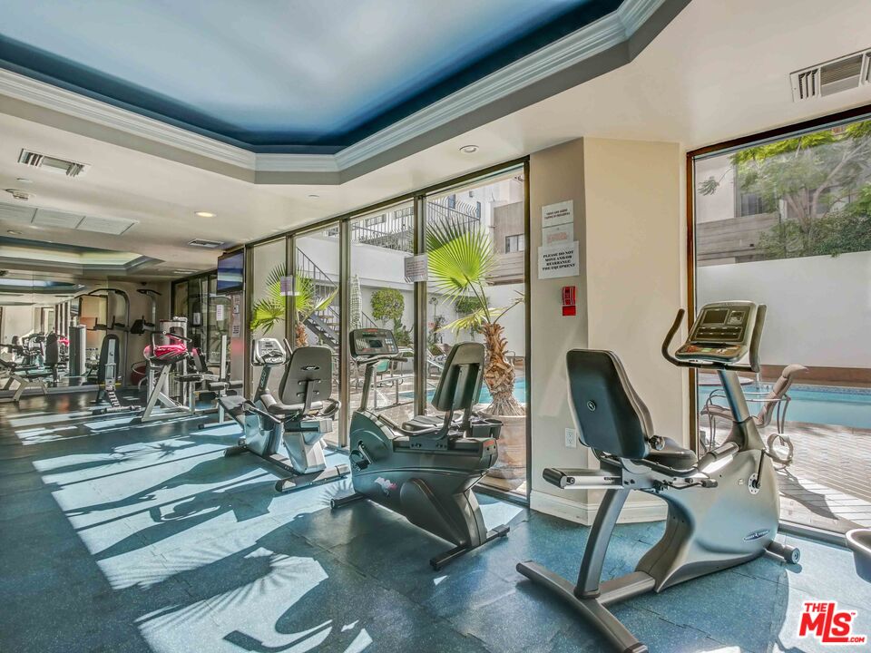 10660 WILSHIRE BLVD Unit: 608