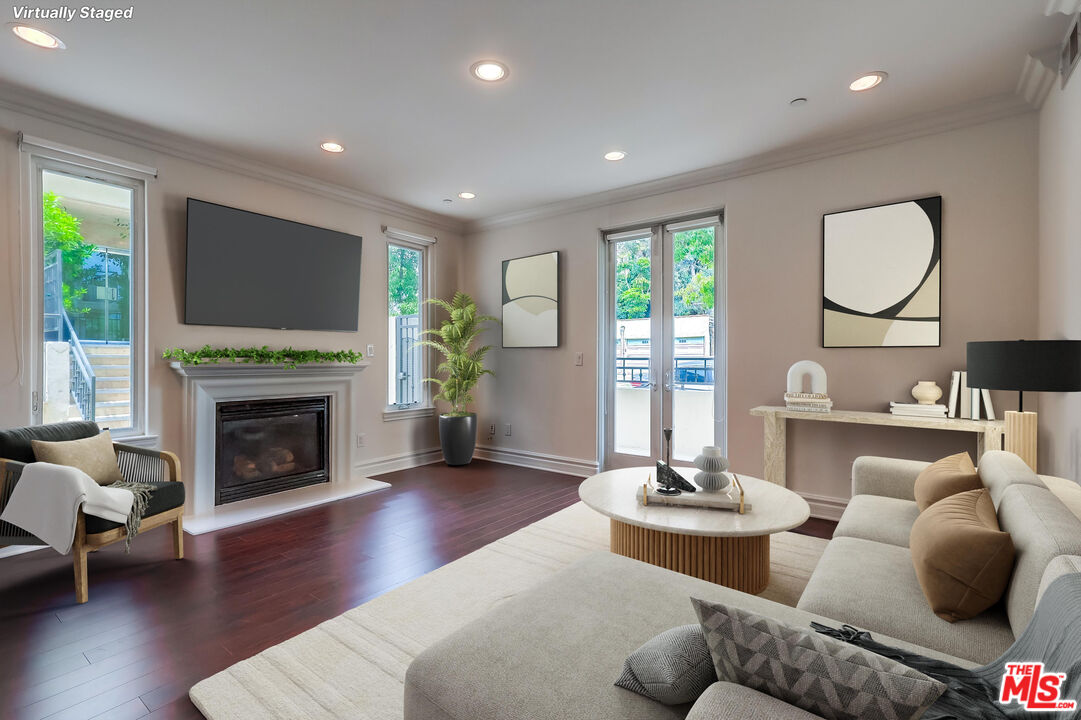 8610 Chalmers Dr Unit: 405