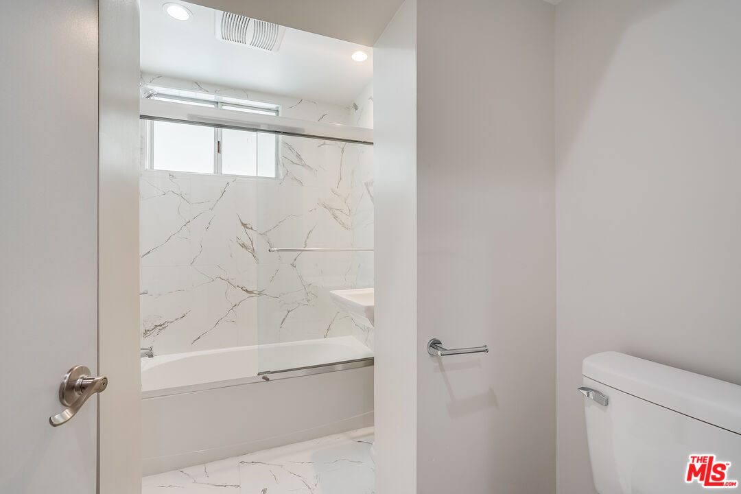 1470 Rexford Dr Unit: ADU