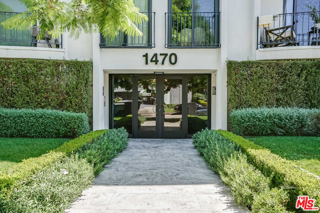 1470 Rexford Dr Unit: ADU