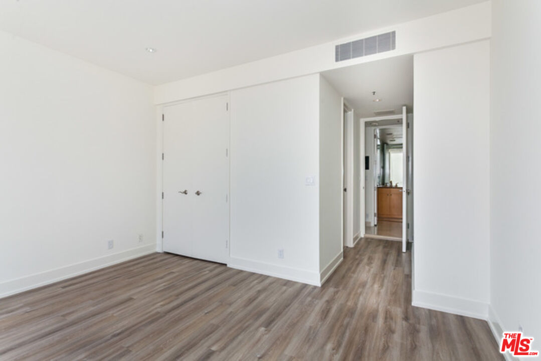 10750 Wilshire Blvd Unit: 1602