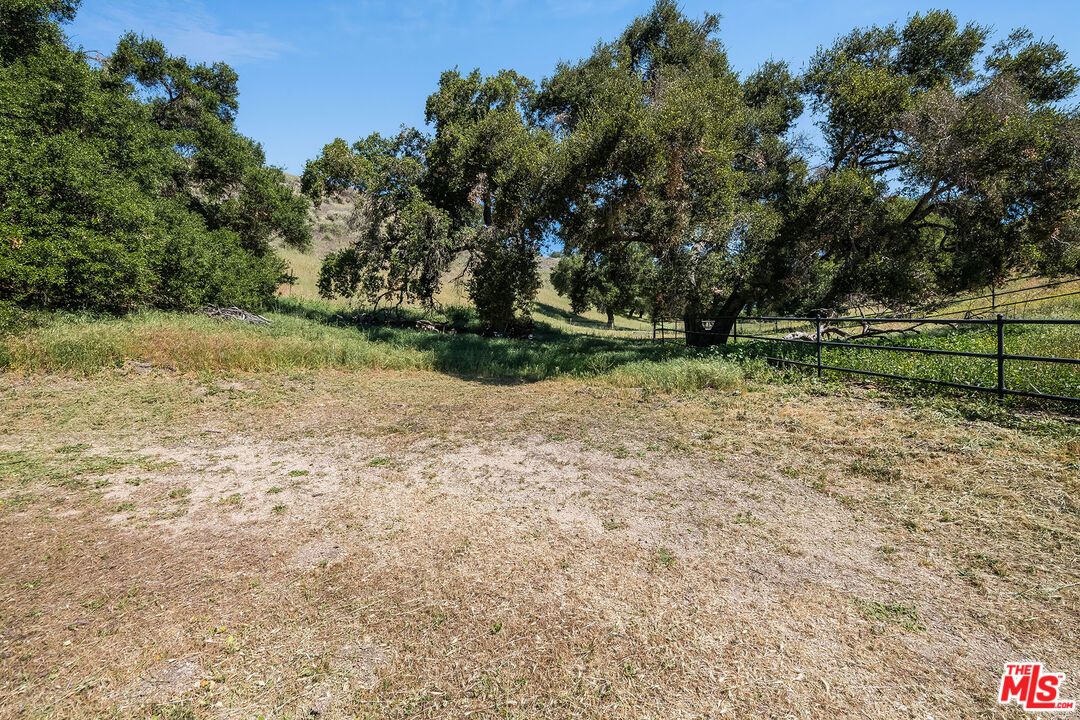 3349 Long Valley Rd