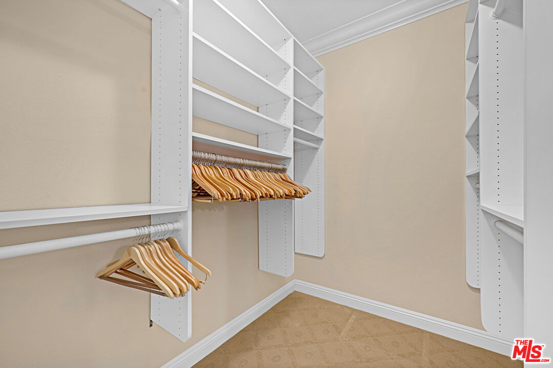 4949 Genesta Ave Unit: 306