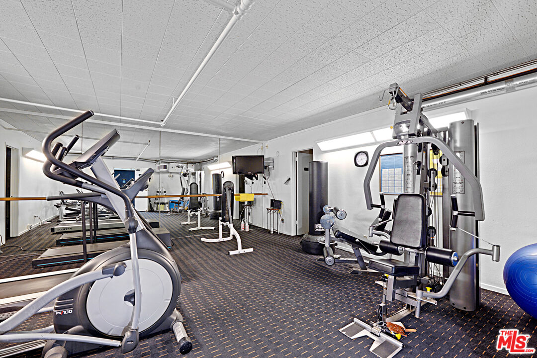 4949 Genesta Ave Unit: 306