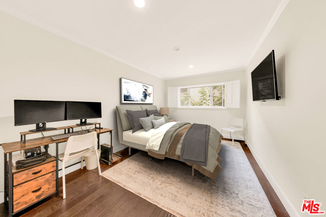 15248 Dickens St Unit: 103