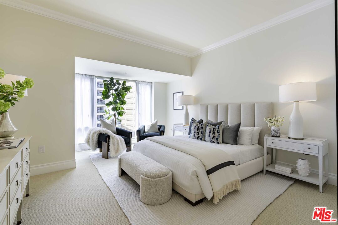 10727 Wilshire Blvd Unit: 806