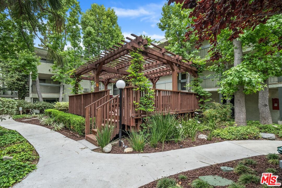 4900 Overland Ave Unit: 351