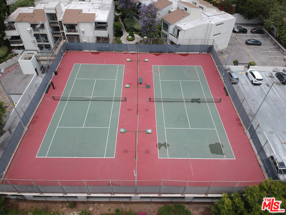 4900 Overland Ave Unit: 351