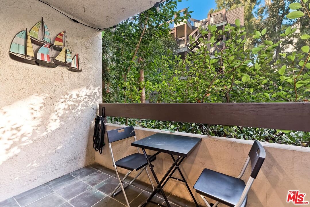 950 N Kings Rd Unit: 139