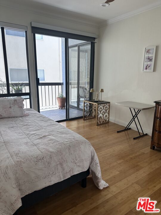 324 N Palm Dr Unit: 206