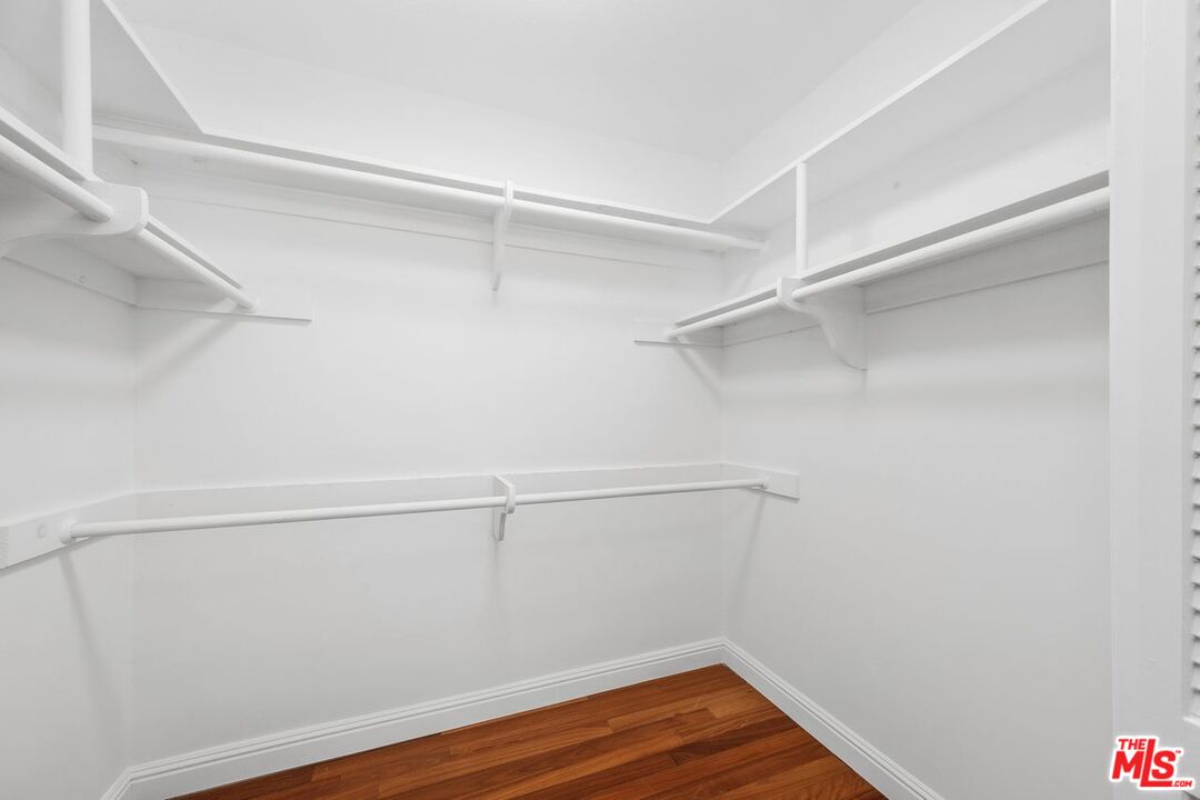 404 San Vicente Blvd Unit: 201