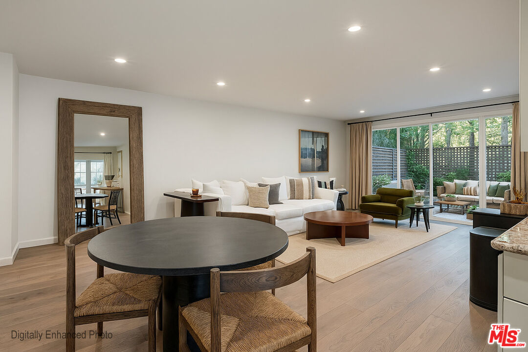 874 Hammond St Unit: 1