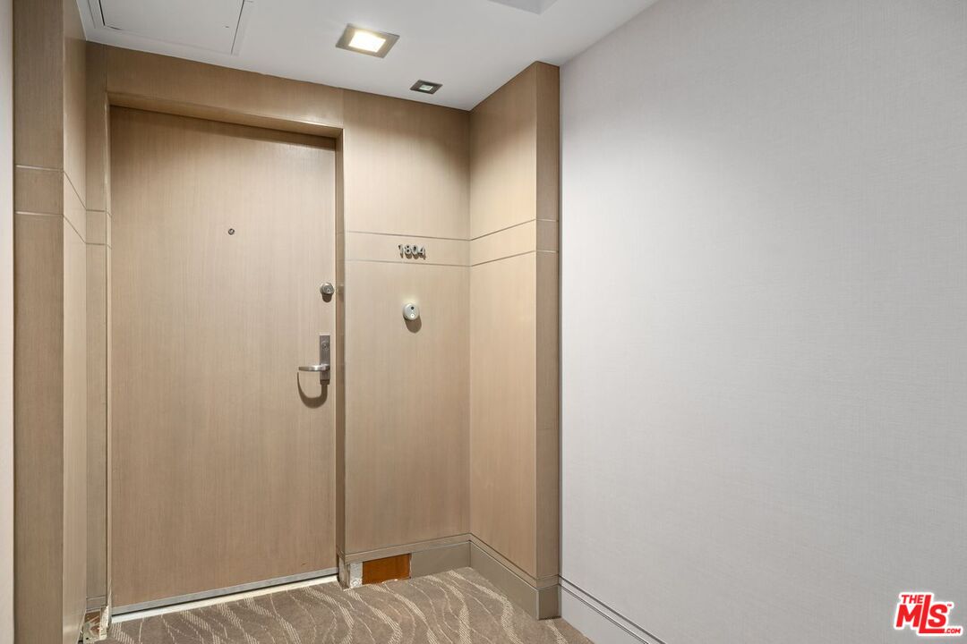 201 Ocean Ave Unit: 1804P