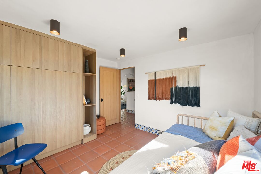 6132 Mount Angelus Dr