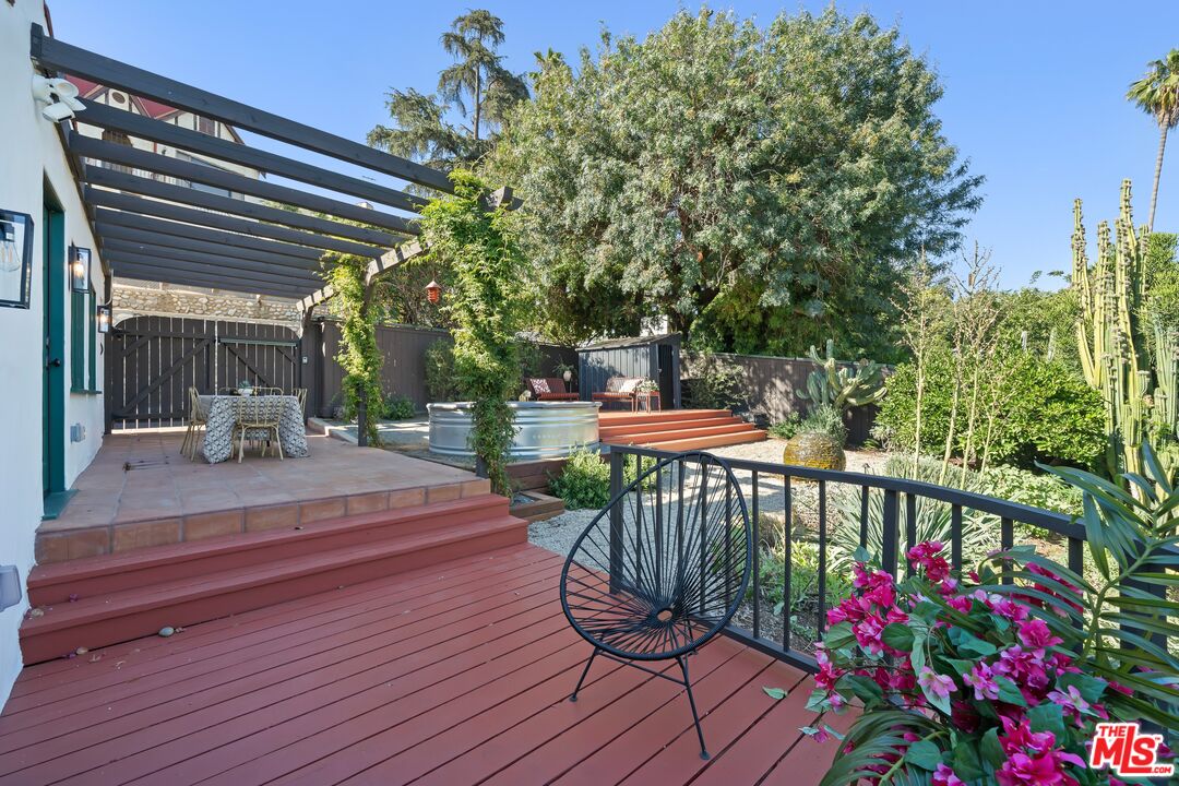 6132 Mount Angelus Dr