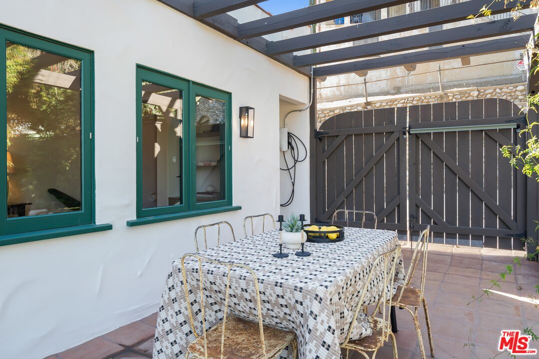 6132 Mount Angelus Dr