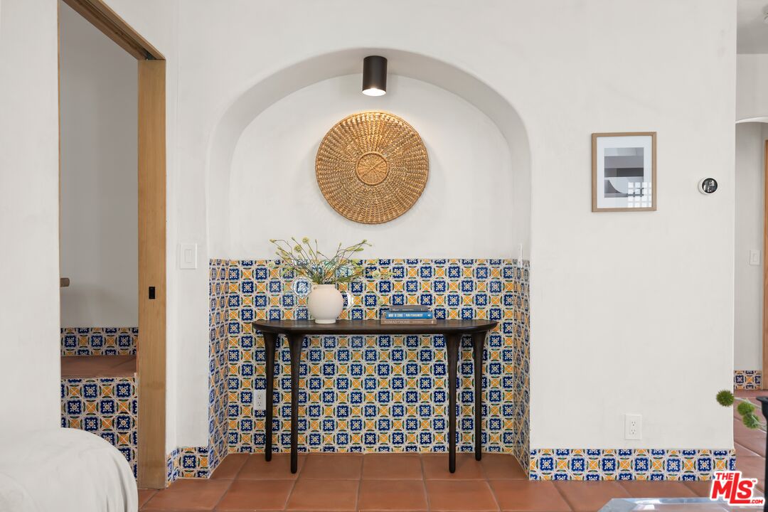 6132 Mount Angelus Dr