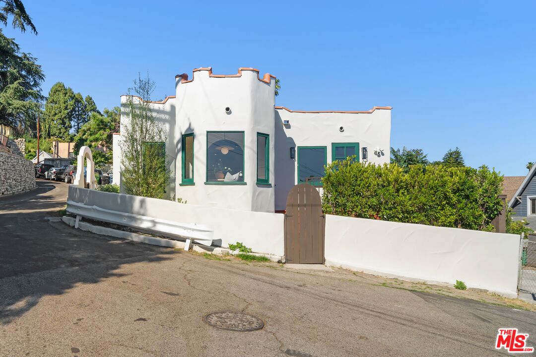 6132 Mount Angelus Dr