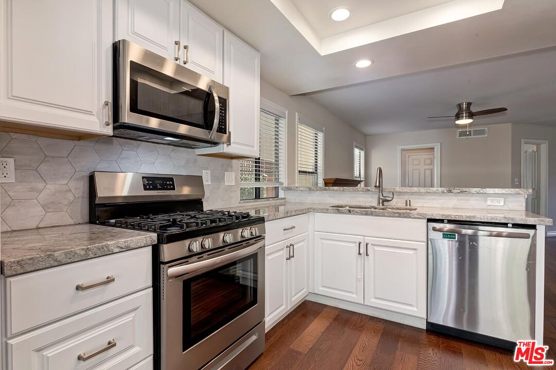 4210 Lost Springs Dr