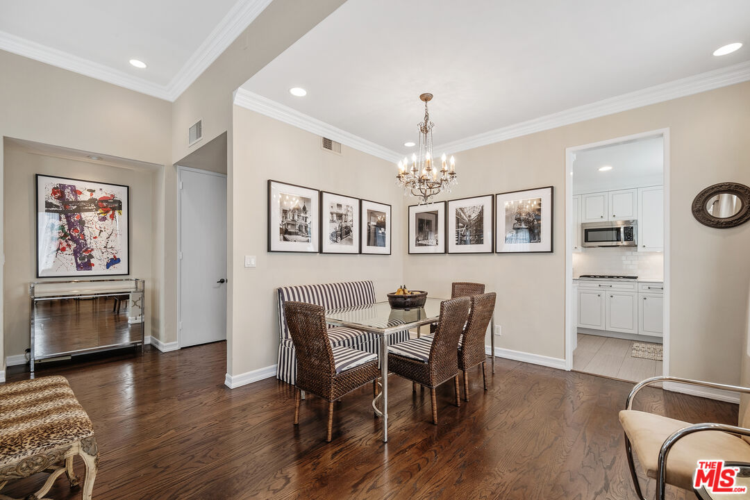 100 S Wetherly Dr Unit: 5