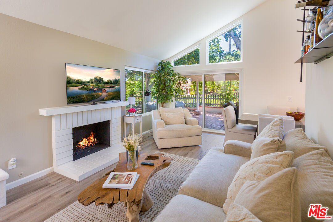 5735 Lake Lindero Dr