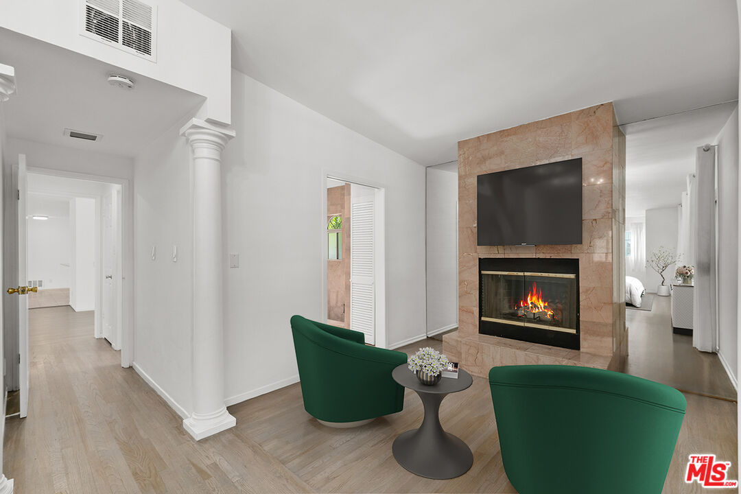 4442 Saint Clair Ave