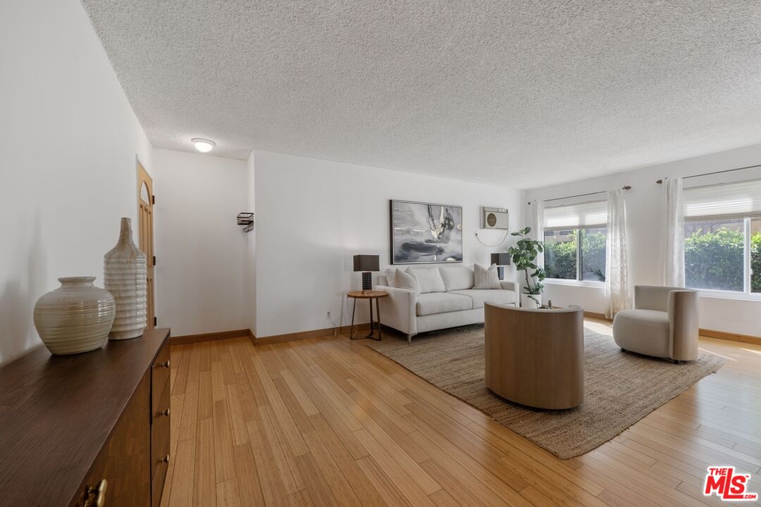 1730 Camden Ave Unit: 103