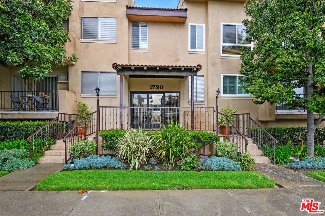 1730 Camden Ave Unit: 103