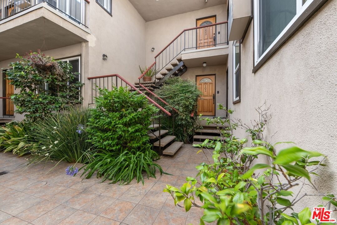 1730 Camden Ave Unit: 103