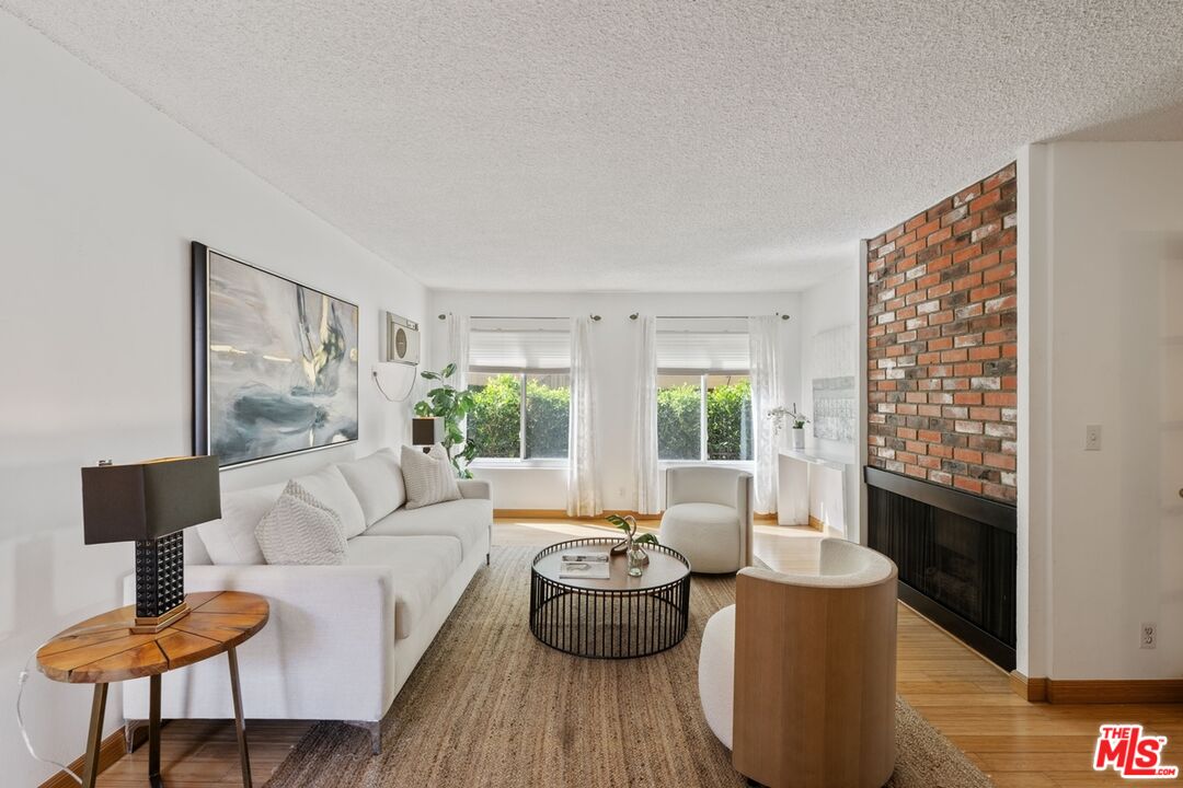 1730 Camden Ave Unit: 103