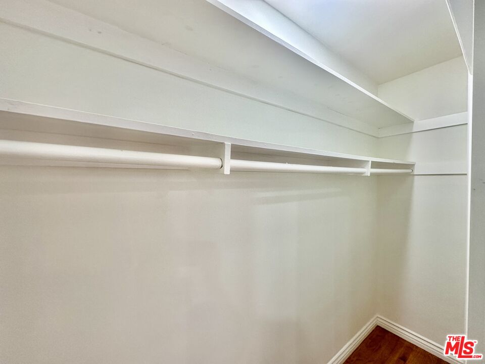 1108 S Sherbourne Dr Unit: 1