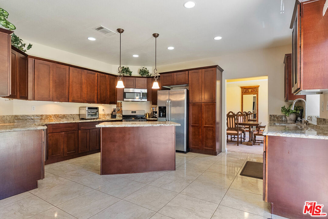 15830 Alisa Viejo Ct