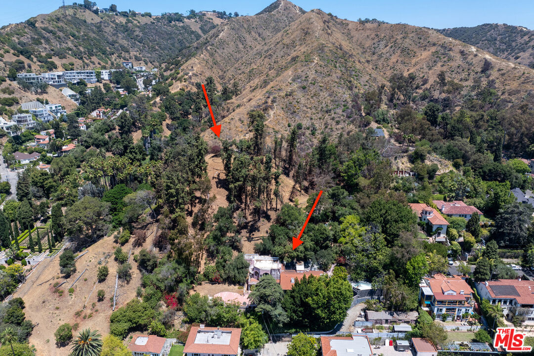 1830 N Sierra Bonita Ave