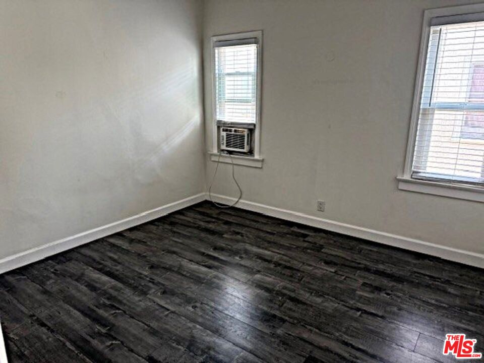 1406 2nd Ave Unit: 1406 1/2