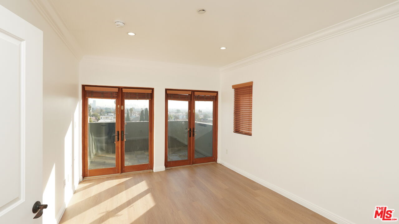 930 S Robertson Blvd Unit: 603